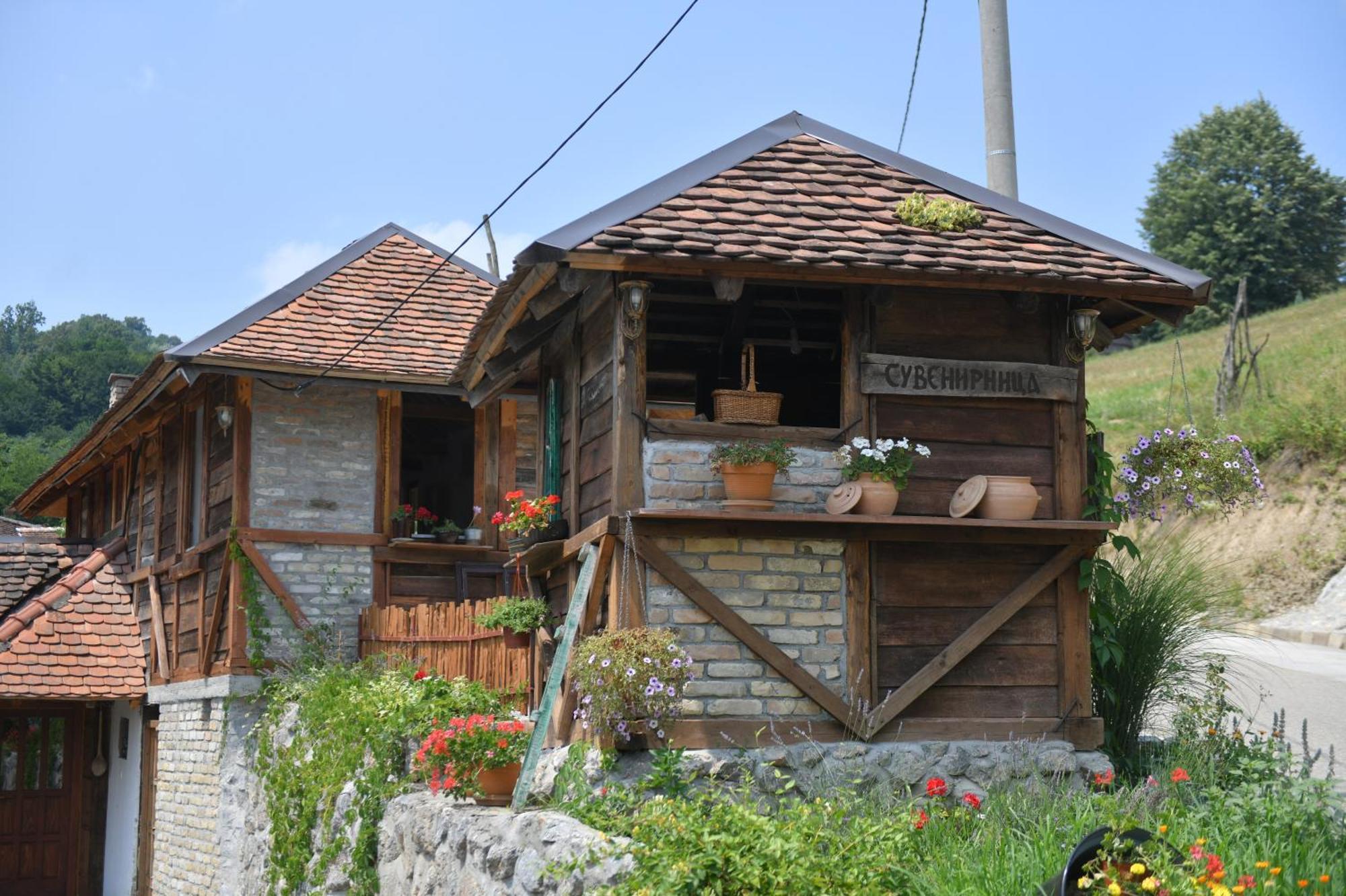 Konak Dobri Potok Krupanj Екстериор снимка